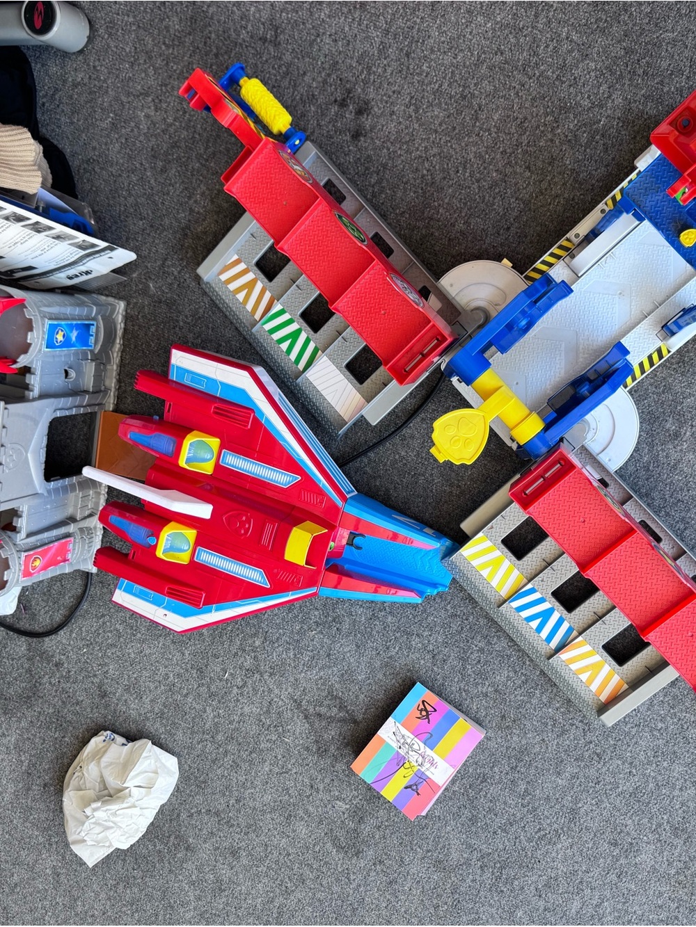 Paw Patrol Red & Blue Rescue Jet and Playset Pieces